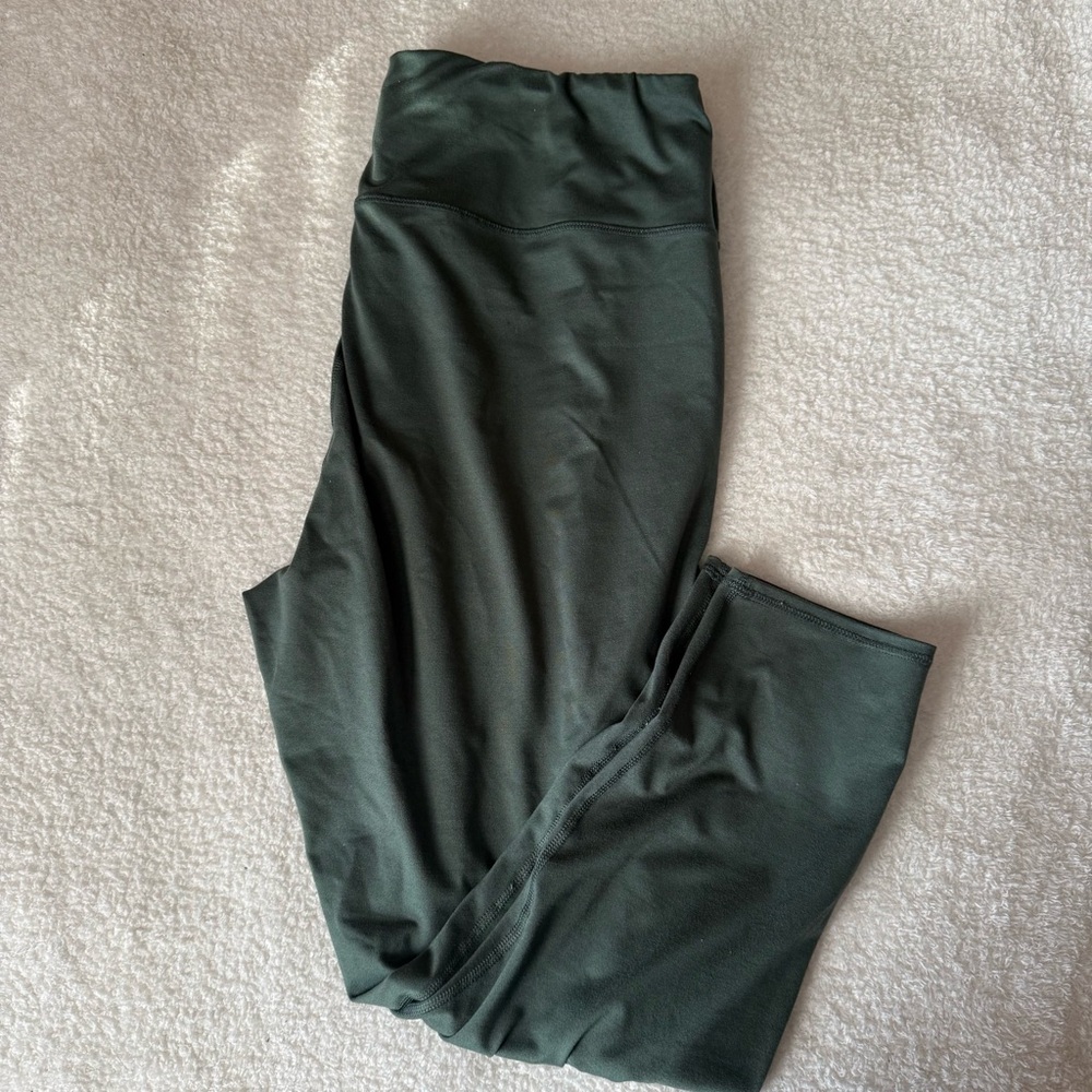 Green Short Leggings